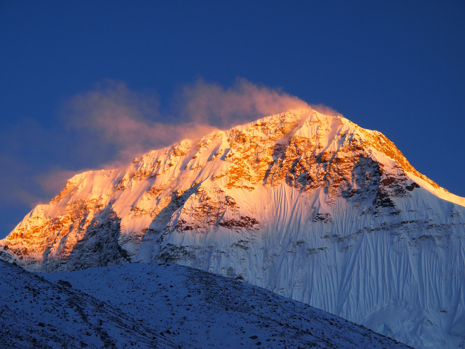 chamlang_s_stena_vir_baruntse_2011