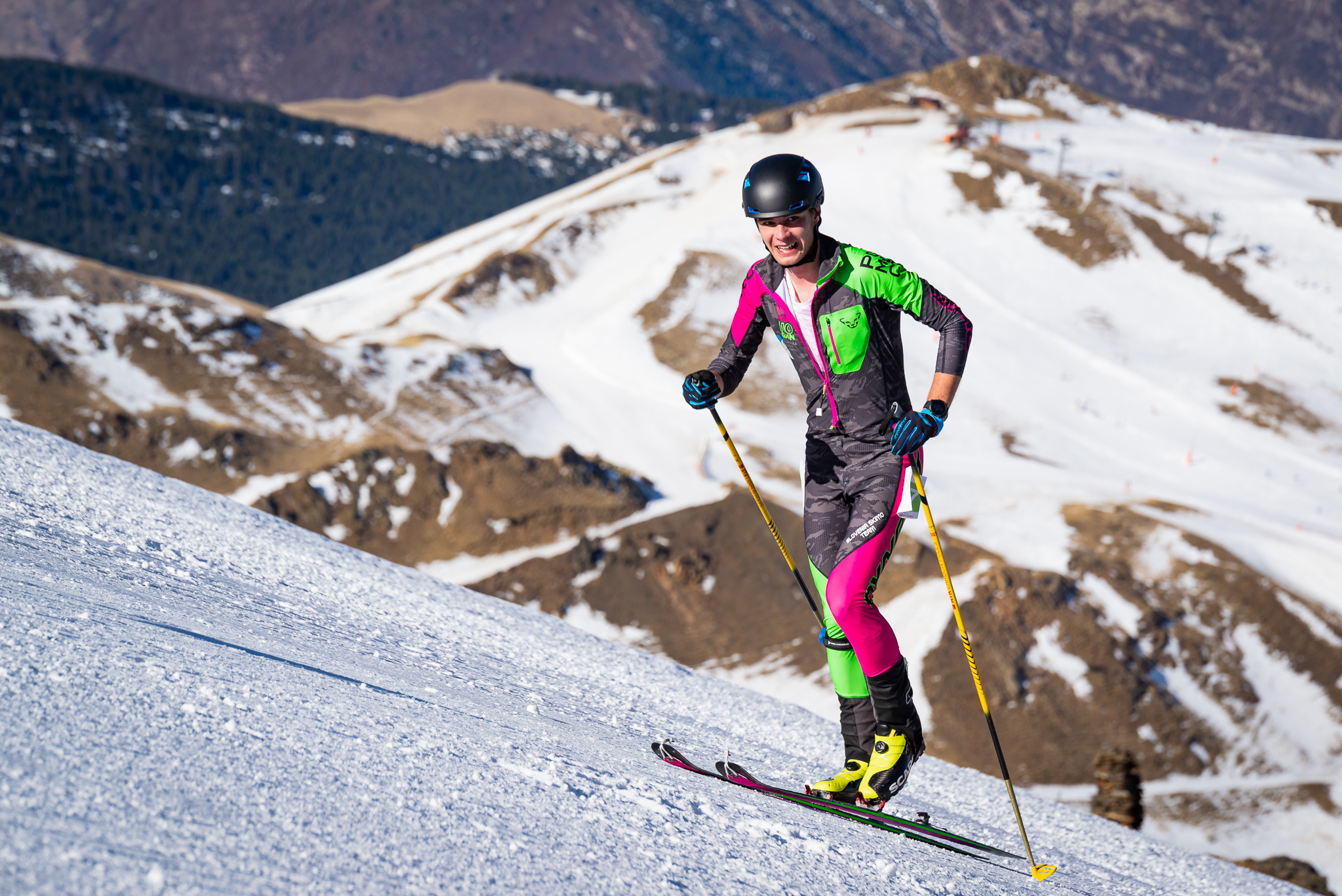 ECH_SPAIN_SKIMOSTATS_VERTICAL_ON_COURSE_JUNIOR_097