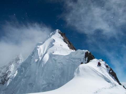 Koroska800_Broad_Peak_zadnji_del_foto_arhiv_odprave