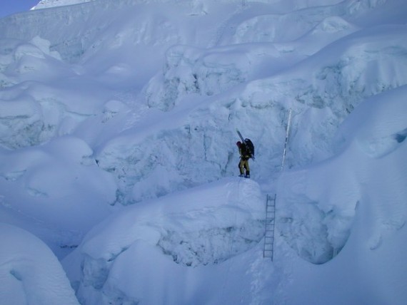 Odprava Ski Everest 2000. Prečenje Ledenega slapu.
