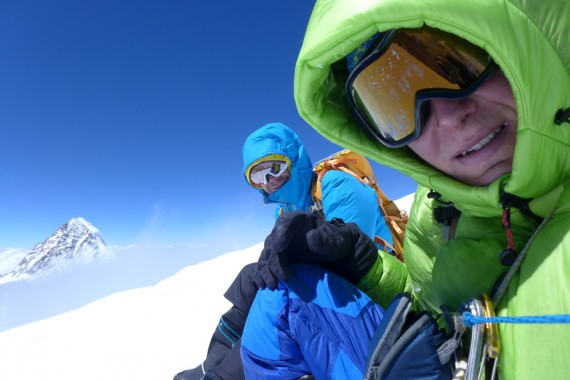 Aleš Česen in Luka Lindič na vrhu Broad Peaka
